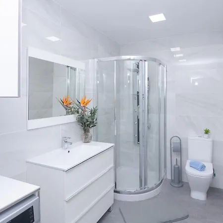 Poris 2 Beachfront Corralejo By Holidays Home Apartment *